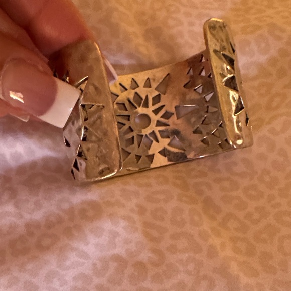 Lucky Brand Silver Cuff Bracelet - Picture 2 of 3